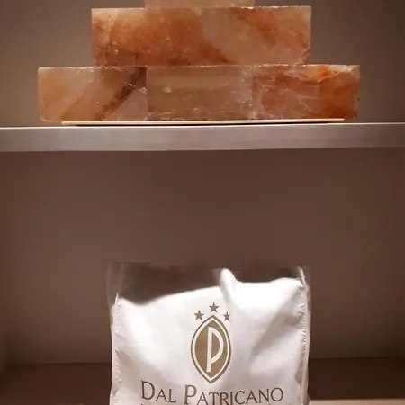 Dal Patricano מלון 3*