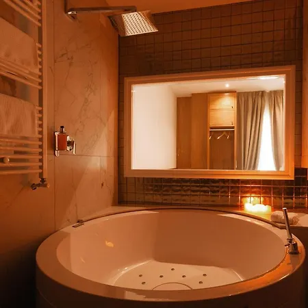 Dal Patricano מלון פרוזינונה