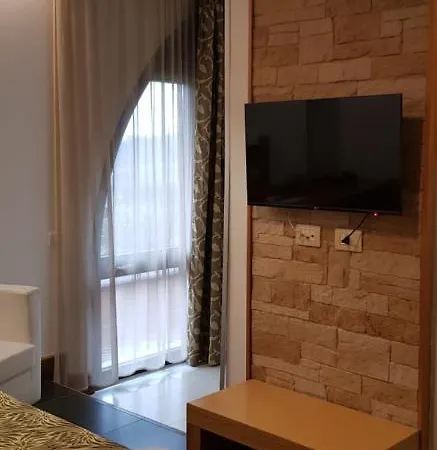 Dal Patricano מלון 3*