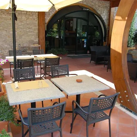 Dal Patricano פרוזינונה