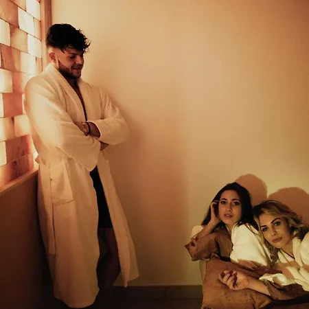 Dal Patricano מלון